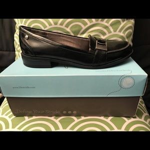 Life Stride brand loafers